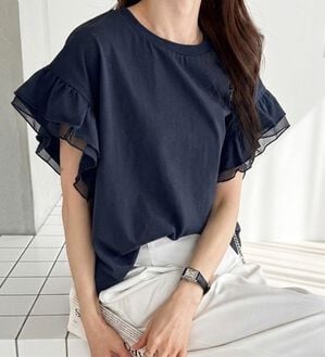 GeeRA（ジーラ）の「接触冷感袖フリルカットソー（カットソー）」｜ネイビー