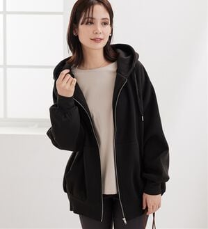 BELLUNA（ベルーナ）の「裏起毛素材ビッグシルエットジップパーカー（パーカー）」｜黒