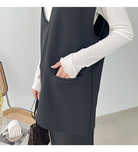 エラ eLLa selectshop Vネックプルオーバーベスト ジレ ウール混 eLLa