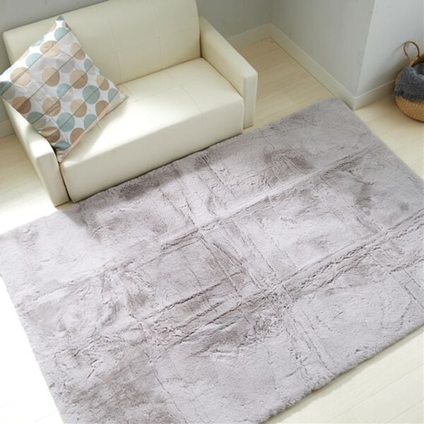 iellio（イエリオ）の「ふわふわタッチのラビットファーラグ＜お買得・滑り止め加工付き・ラビットファー＞（ラグ）」｜グレー