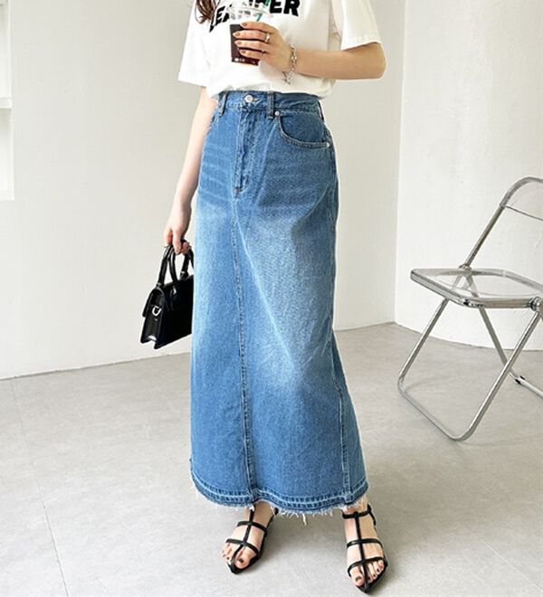 GeeRA（ジーラ）の「バックスリットデニムロングスカート（ロングスカート）」｜詳細画像