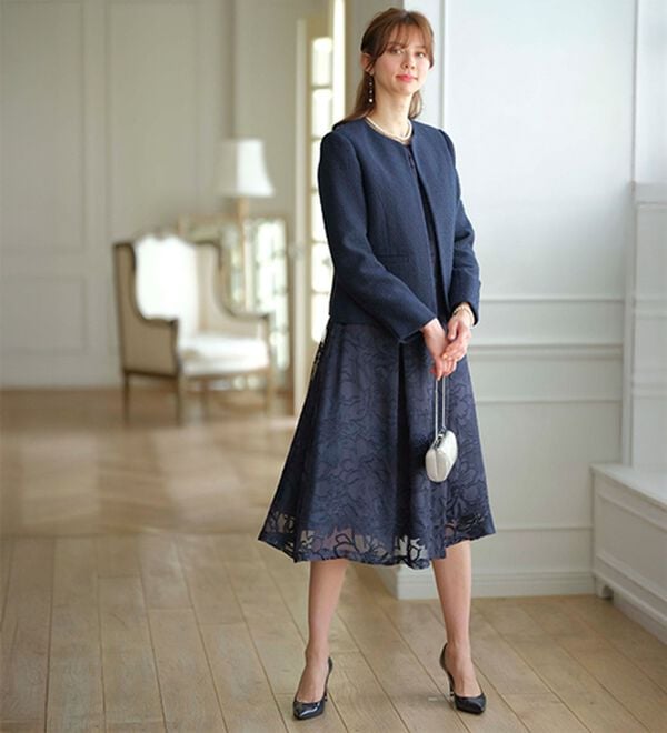 BELLUNA（ベルーナ）の「花柄オパール素材ワンピースアンサンブル（ワンピースセットスーツ）」｜詳細画像