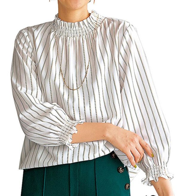 BELLUNA（ベルーナ）の「衿＆袖シャーリング使いブラウス（ブラウス）」｜オフ白系ストライプ