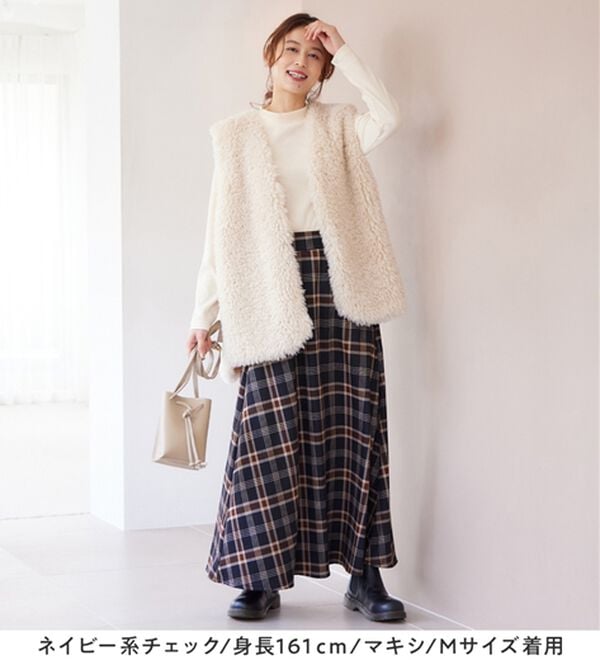 Viola e Viola（ヴィオラ エ ヴィオラ）の「【蓄熱保温】裏ファーフレアースカート（選べる！２丈）（ロングスカート）」｜詳細画像