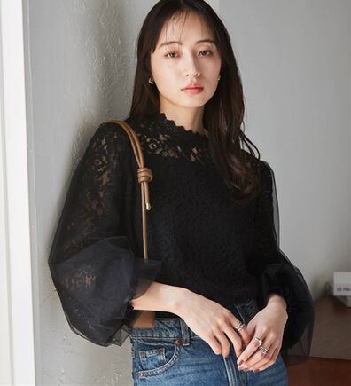 RANAN（ラナン）の「チュールドッキングフラワーレースキャンディースリーブブラウス（ブラウス）」