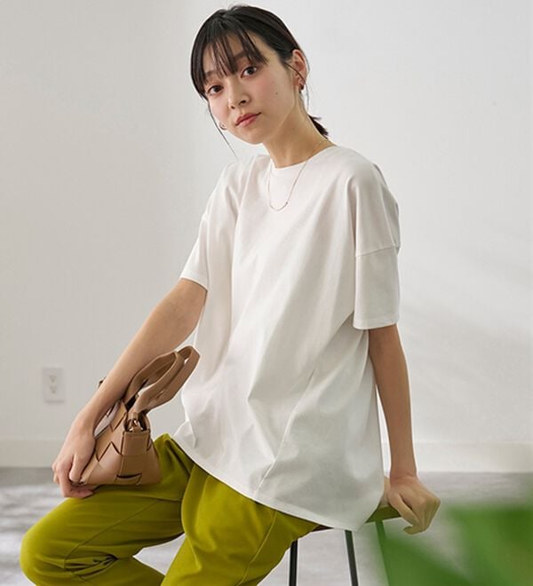 BELLUNA（ベルーナ）の「シュッと体型カバー！コクーンTシャツ（カットソー）」｜詳細画像