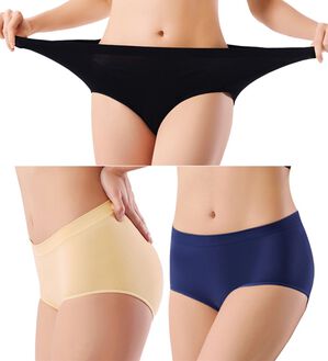 「らくちんのびーるショーツ３色組＋１枚（ショーツ）」｜1