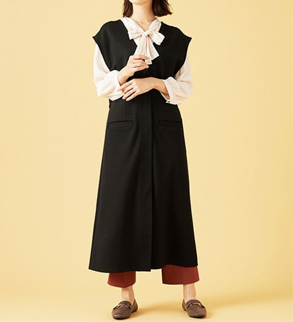 BELLUNA（ベルーナ）の「すっきりキレイ見え！Ｖネックロングジレ（ジレ）」｜詳細画像