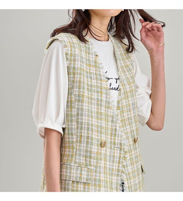 BELLUNA（ベルーナ）の「ファンシーツイード素材金ボタン使いジレ（ジレ）」｜詳細画像