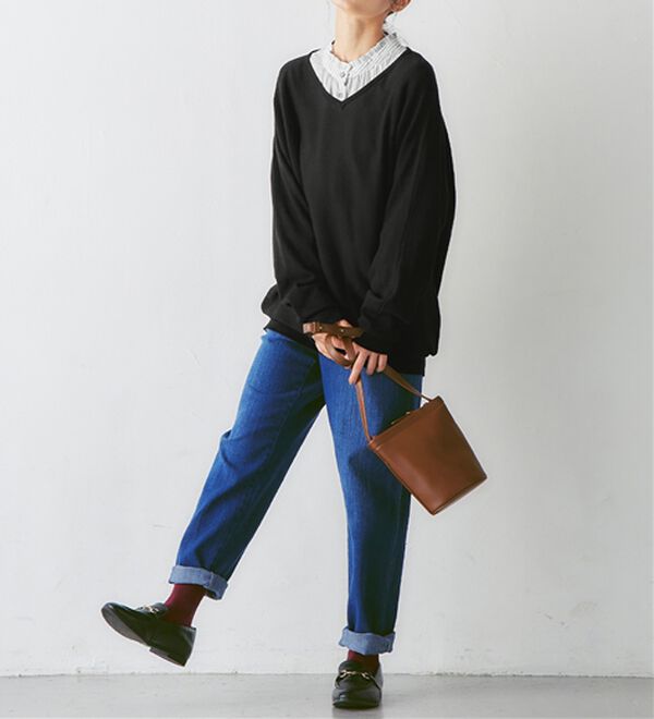 Viola e Viola（ヴィオラ エ ヴィオラ）の「【静電気防止】綿１００％Ｖネックドルマンセーター＜Ｍ～４Ｌ＞（ニット・セーター）」｜詳細画像