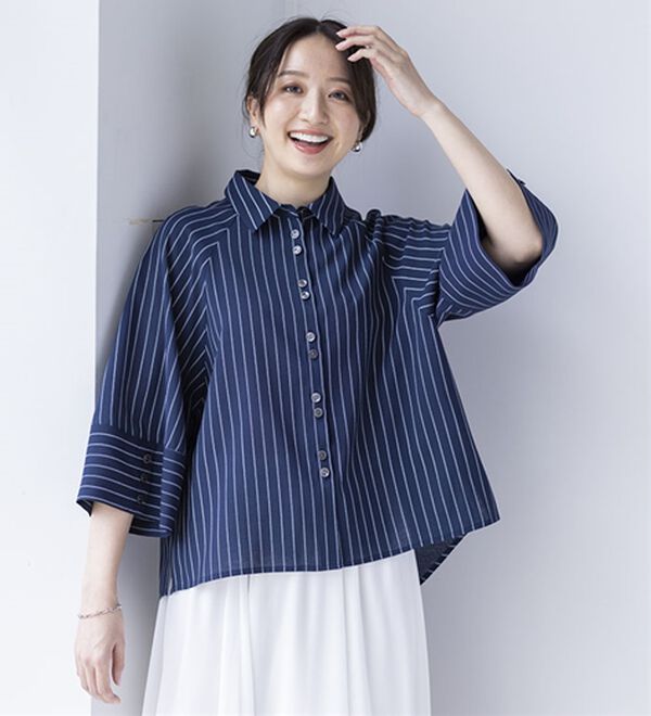 BELLUNA（ベルーナ）の「すっきり見えて体型隠しストライプワイドシャツ（シャツ）」｜詳細画像