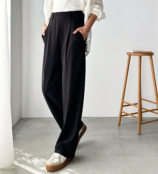 GeeRA（ジーラ）の「美脚魅せタックワイドスラックスパンツ（ワイドパンツ・ガウチョ）」｜詳細画像