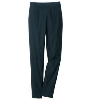 VINNO（ヴィノ）の「ストレッチ素材・スリムテーパードパンツ（テーパードパンツ）」｜ブラック