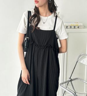 GeeRA（ジーラ）の「フリルデザインサロペット（オールインワン）」｜ブラック