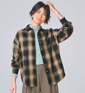 BELLUNA（ベルーナ）の「サラッと軽い！チェック柄シャツチュニック（シャツ）」｜黒系