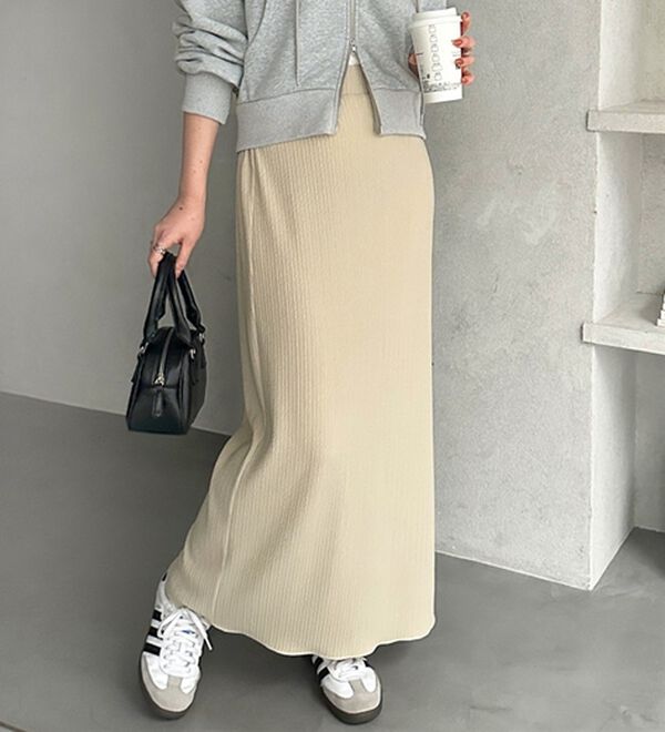 GeeRA（ジーラ）の「セルフカット美脚魅せタイトスカート（ロングスカート）」｜ベージュ