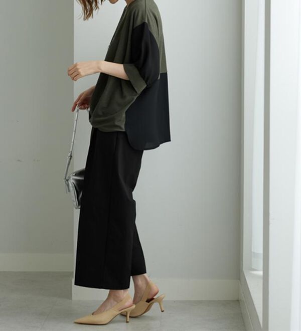 BELLUNA（ベルーナ）の「【新色追加】&ldquo;2点セット&rdquo;ネックレス付！異素材裾タックプルオーバー（カットソー）」｜詳細画像