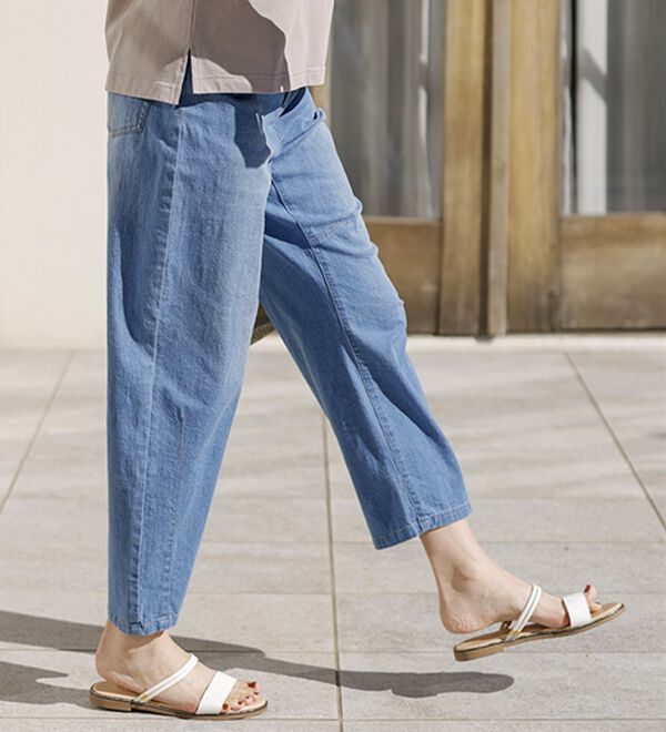 BELLUNA（ベルーナ）の「ひんやり冷感！カーブシルエットデニムパンツ（ワイドパンツ・ガウチョ）」｜詳細画像