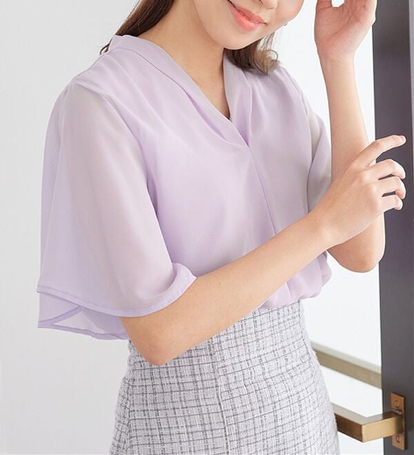 alotta（アロッタ）の「【接触冷感】インナー付スキッパーブラウス（ブラウス）」｜詳細画像