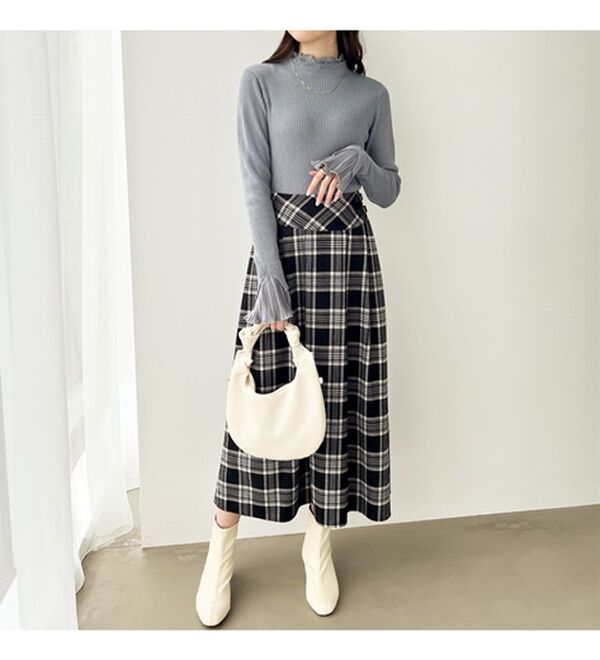 GeeRA（ジーラ）の「プリーツ付ハイネックリブニットトップス（ニット・セーター）」｜詳細画像