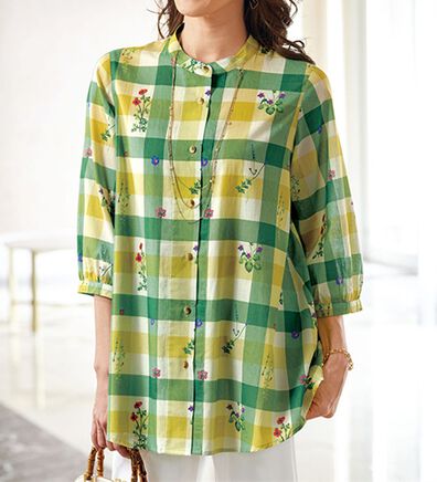 BELLUNA（ベルーナ）の「綿１００％刺しゅう風プリントチェックブラウス（ブラウス）」