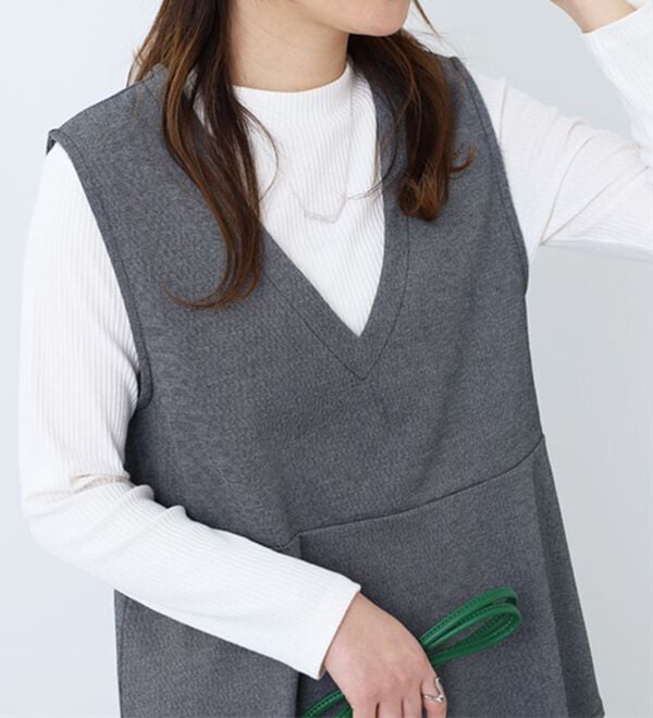 BELLUNA（ベルーナ）の「ペプラム切替ベストアンサンブル（アンサンブル）」｜詳細画像