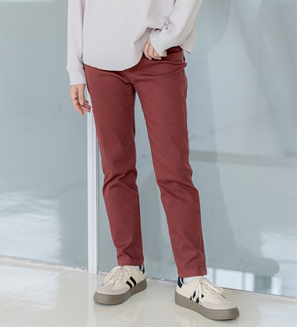 BELLUNA（ベルーナ）の「静電防止！蓄熱綿サテンストレッチカラーパンツ（フルレングスパンツ）」｜詳細画像