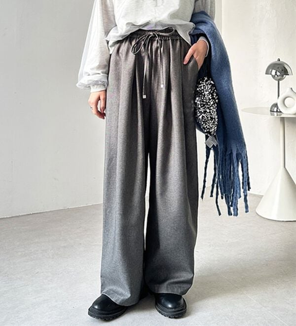 GeeRA（ジーラ）の「ウールライクダブルタックイージーパンツ（フルレングスパンツ）」｜詳細画像