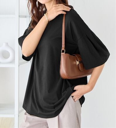 Viola e Viola（ヴィオラ エ ヴィオラ）の「袖タックチュニックTシャツ（チュニック）」