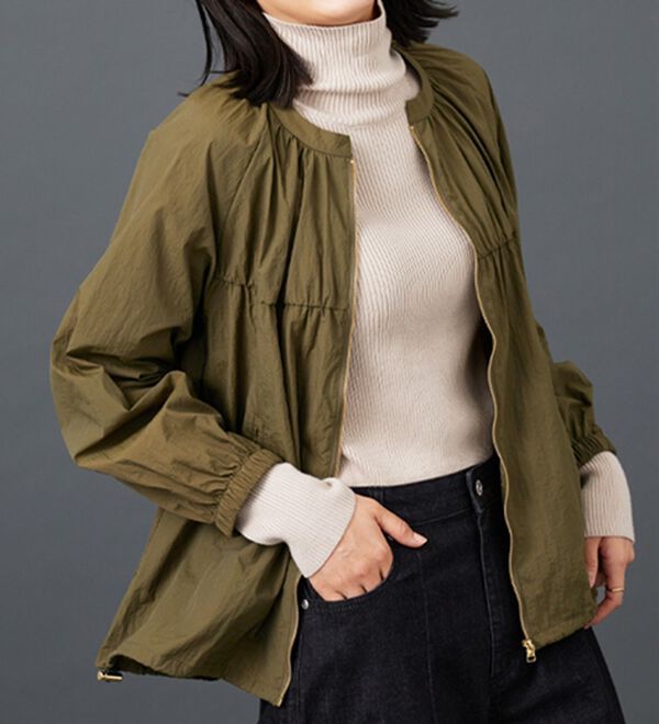 BELLUNA（ベルーナ）の「シアー素材ギャザーデザインブルゾン（ブルゾン）」｜詳細画像