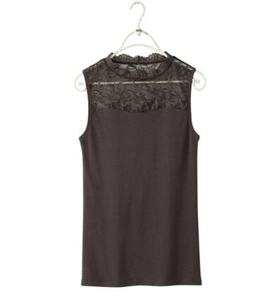 YU'NOW（ユナウ）の「【吸湿発熱】【抗菌防臭】ハイネックレースノースリーブインナー（肌着・インナーウェア）」