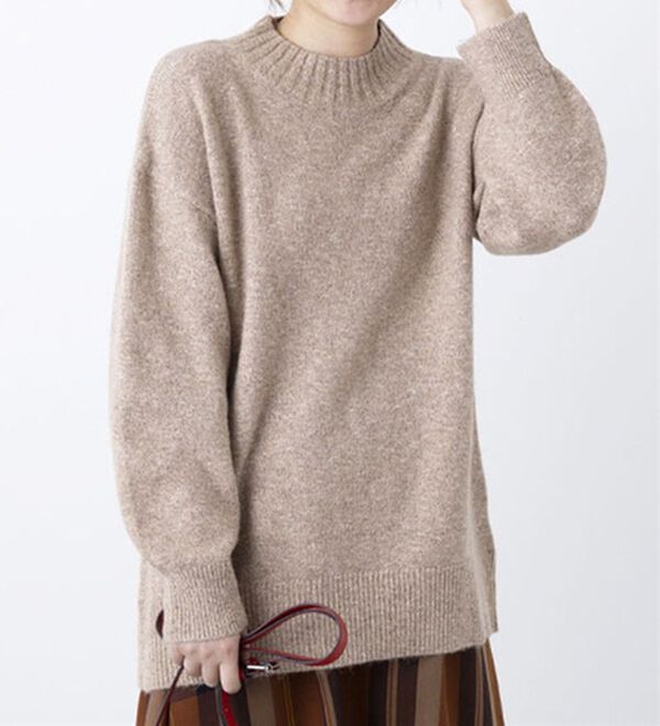 BELLUNA（ベルーナ）の「ラメ入りバックスリットニットプルオーバー（ニット・セーター）」｜モカ系