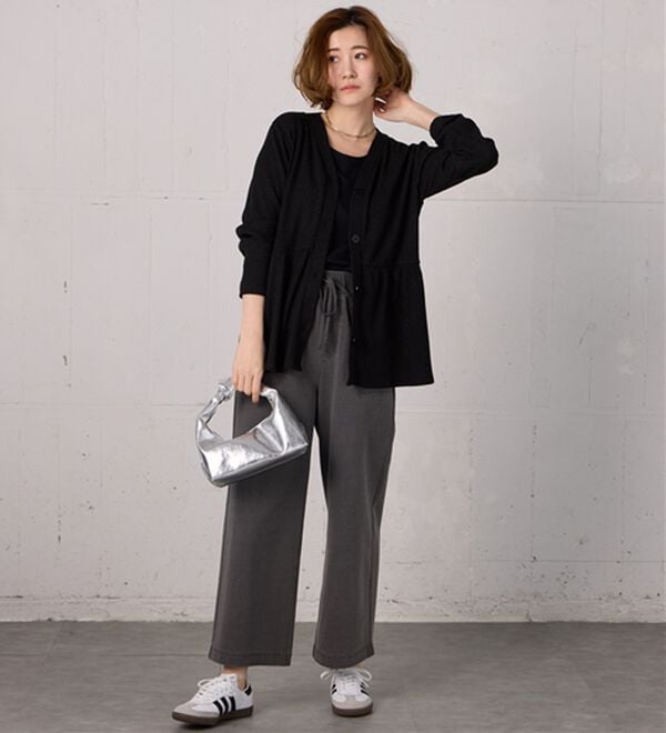 BELLUNA（ベルーナ）の「ラメ調リブ素材ペプラムカーディガン（ニットカーディガン）」｜詳細画像