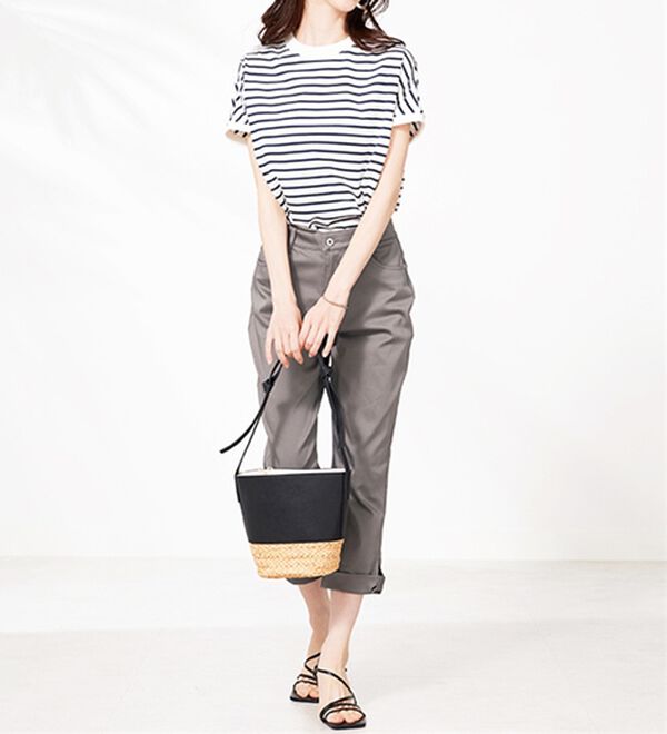 BELLUNA（ベルーナ）の「ヒンヤリ&times;サラリ速乾！綿サテンストレッチ裾リボンクロップドパンツ（クロップドパンツ）」｜詳細画像