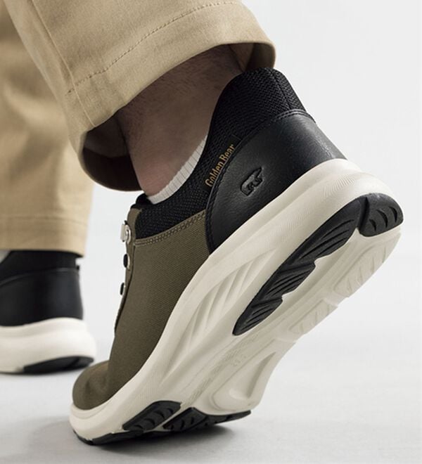 「＜ゴールデンベア＞幅広すっきり！５Ｅシューズ（メンズスニーカー）」｜詳細画像