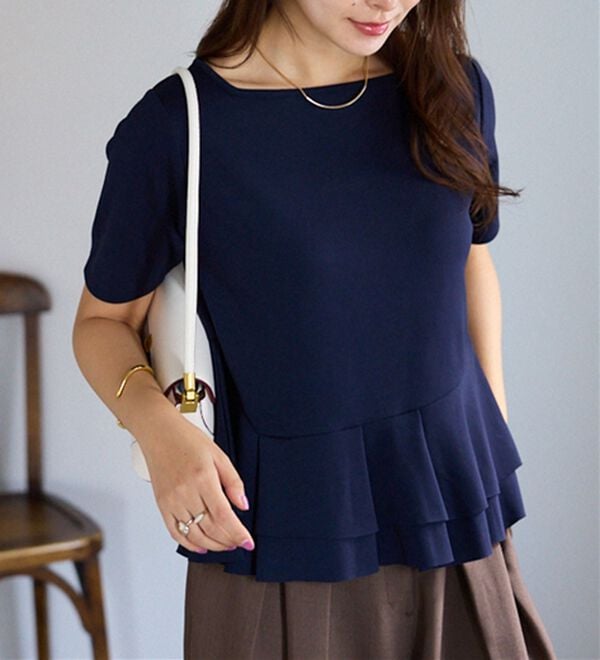 alotta（アロッタ）の「スクエアネックティアードトップス（カットソー）」｜ネイビー