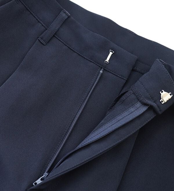 Pierrot（ピエロ）の「スタイルアップセンタープレスパンツ（フルレングスパンツ）」｜詳細画像