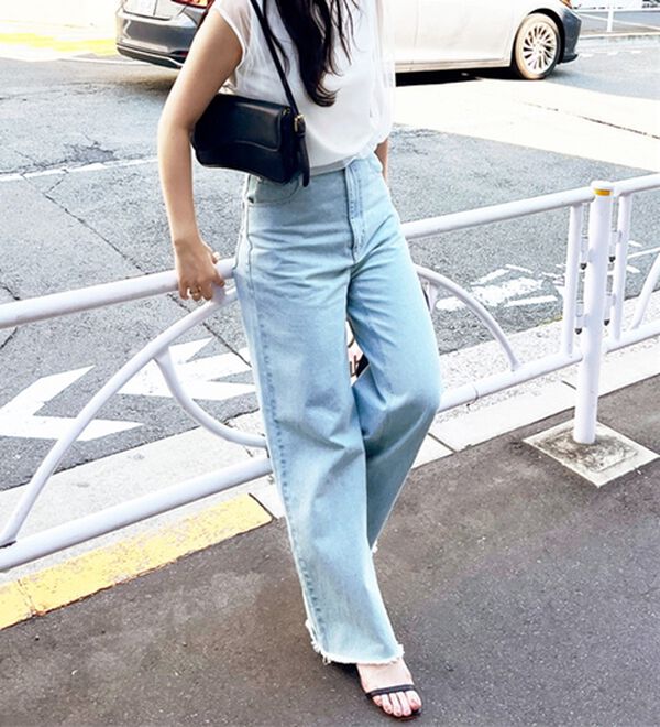 GeeRA（ジーラ）の「オリジナルパッチハイウエストデニム（ワイドパンツ・ガウチョ）」｜詳細画像