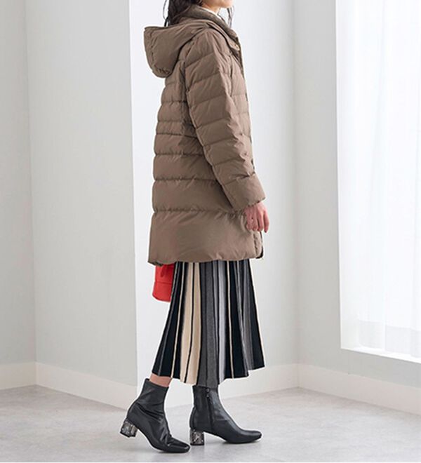 BELLUNA（ベルーナ）の「フレンチダウン使いロング丈デザインコート（ロングコート）」｜詳細画像