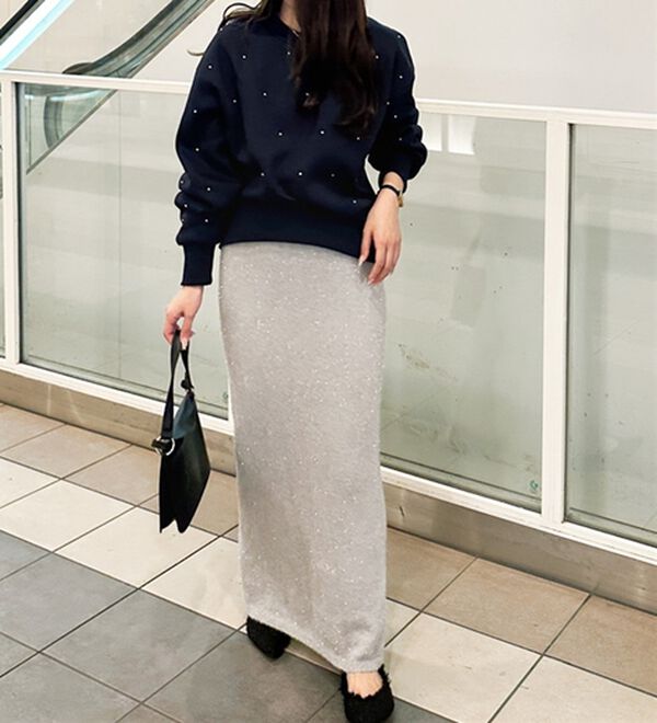 GeeRA（ジーラ）の「スタッズスウェット（トレーナー・スウェット）」｜詳細画像