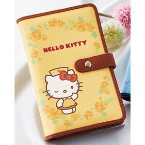 「ハローキティのお薬手帳ケース（財布・パスケース）」｜マリーゴールド