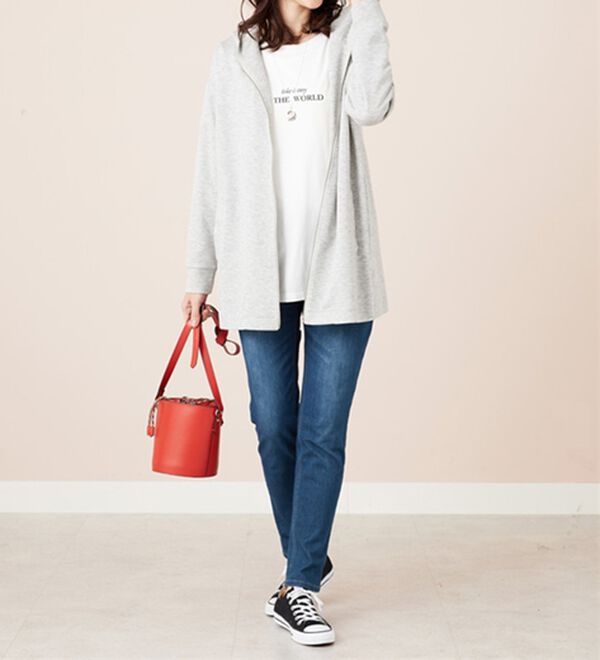 BELLUNA（ベルーナ）の「フードデザインとろみ素材ジップアップパーカー（パーカー）」｜詳細画像