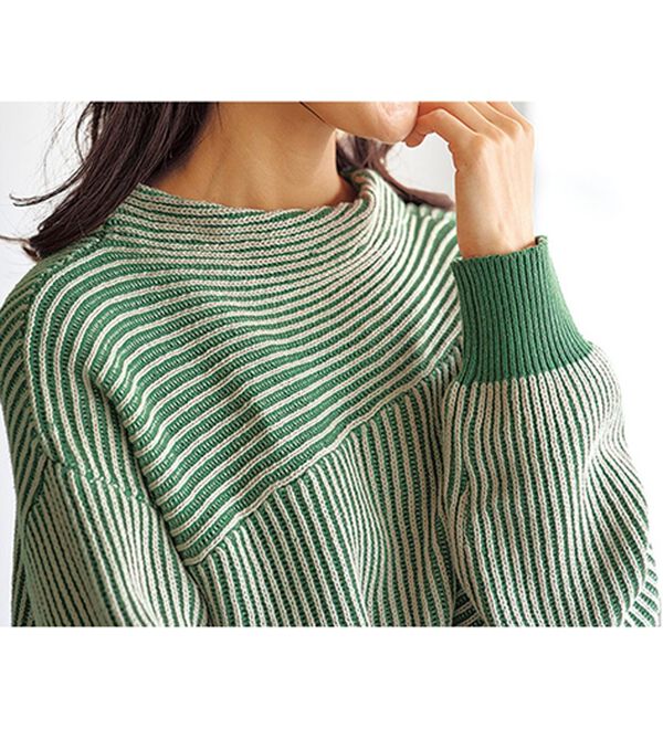 BELLUNA（ベルーナ）の「ボタン使いストライプジャカード切替ニットチュニック（チュニック）」｜詳細画像