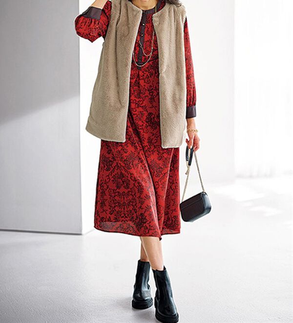 BELLUNA（ベルーナ）の「ホック付き！着映えるファーベスト（ベスト）」｜詳細画像