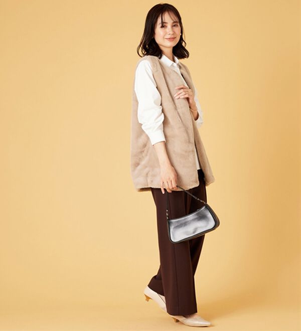 BELLUNA（ベルーナ）の「ホック付もこもこファーベスト（ベスト）」｜詳細画像