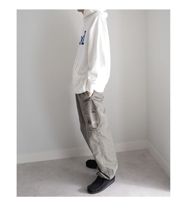 GeeRA（ジーラ）の「裏毛ロゴプリントパーカー（パーカー）」｜詳細画像