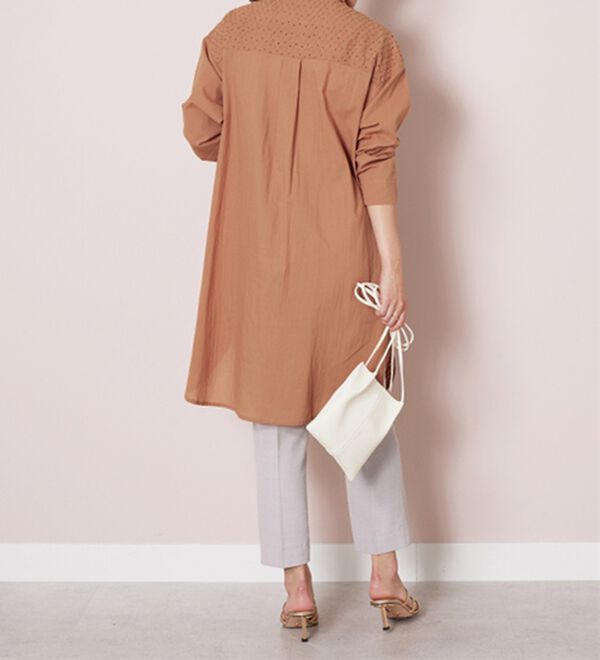 BELLUNA（ベルーナ）の「【Ｌａｇｒｉｌｕａ】ヴィンテージレース切替シアーロングシャツ（シャツワンピース）」｜詳細画像