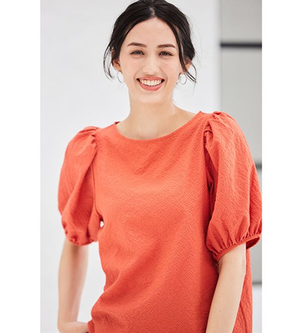 RANAN（ラナン）の「ひんやり！サッカー素材袖ボリュームブラウス（ブラウス）」｜詳細画像