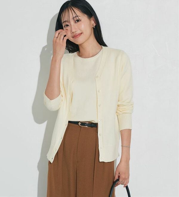 Pierrot（ピエロ）の「【Ｍ～３Ｌ】ふんわり質感プレミアムカシミヤタッチカーディガン（ニットカーディガン）」｜詳細画像