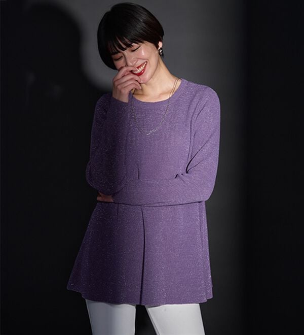 BELLUNA（ベルーナ）の「ラメ入りあぜ編フレアーニットチュニック（ニット・セーター）」｜詳細画像